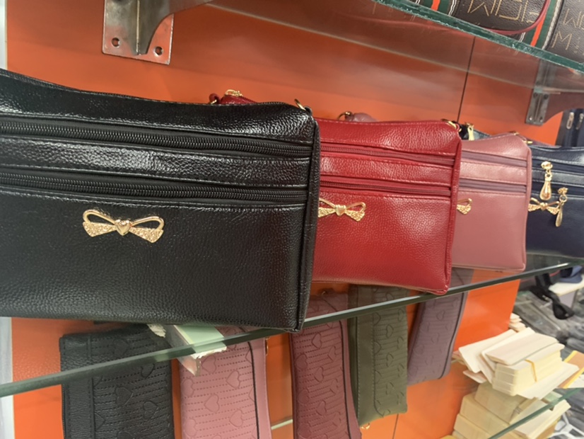 New autumn and winter mommy bag, Korean-style women's crossbody bag, elegant middle-aged bag, practical single-shoulder crossbody bag