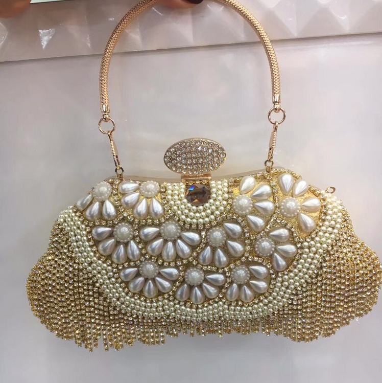 Hand Attached Diamond Chain Dinner Bag