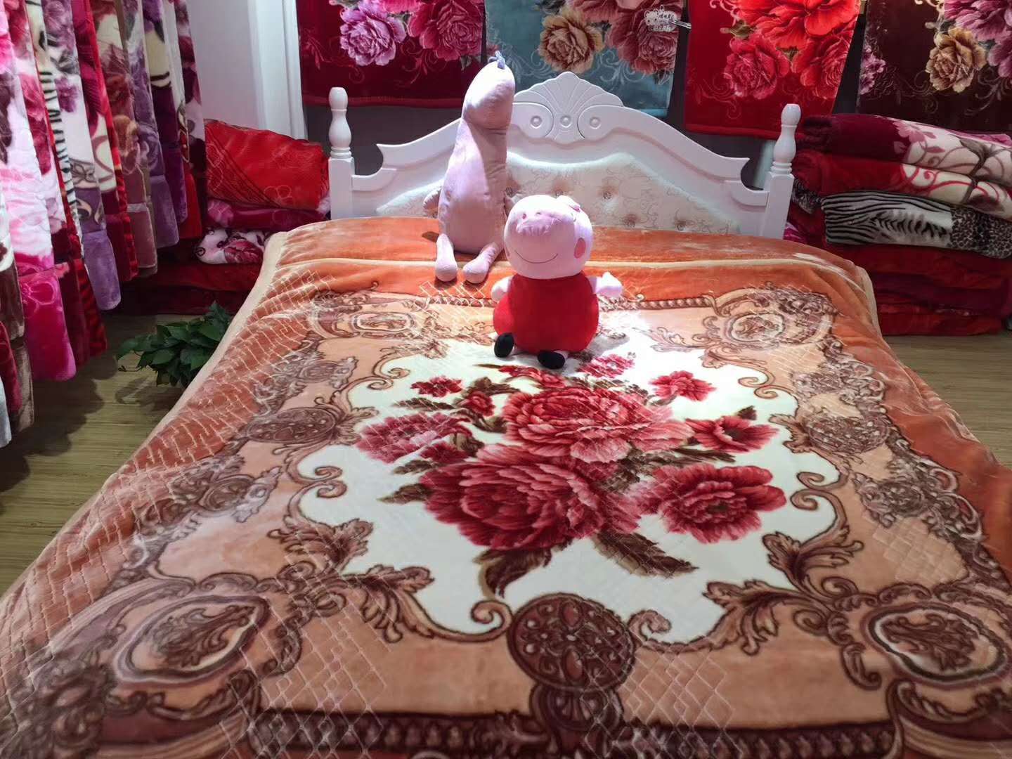大气高端牡丹玫瑰花卉高级纤维超柔云细毯200*230blanket详情3