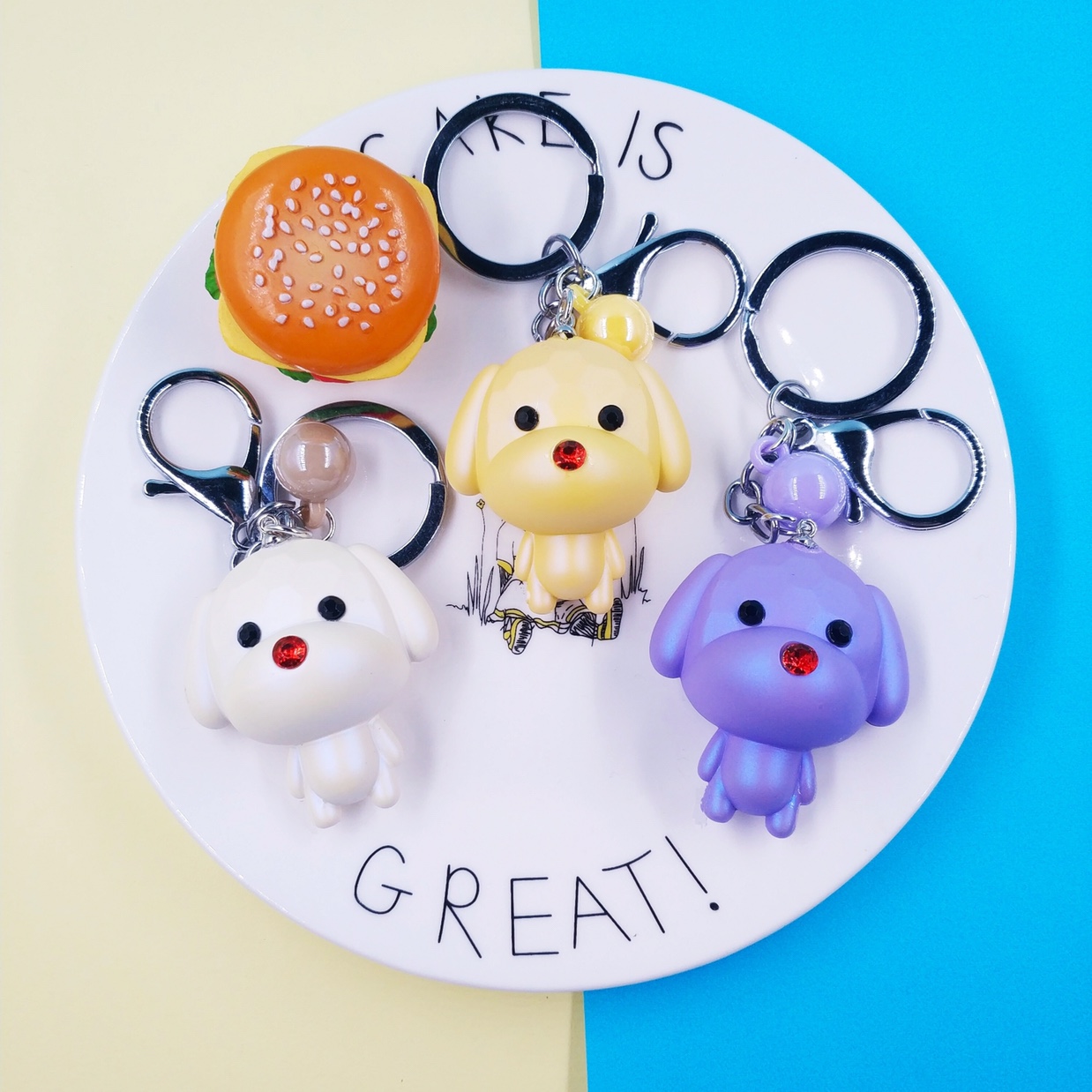 Dog key pendant personality creative cute dog key chain cartoon figures men and women pendant lovers key chain thumbnail