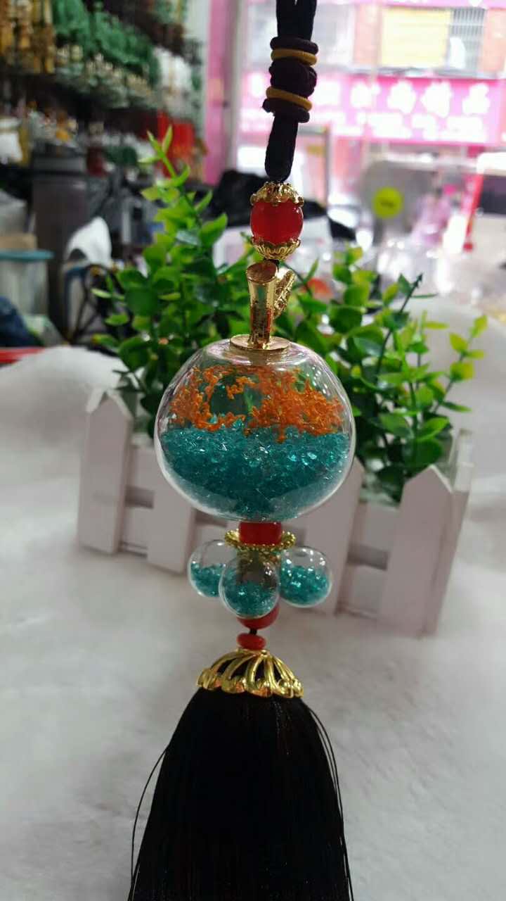 Water diamond glass apple car hanging details Picture