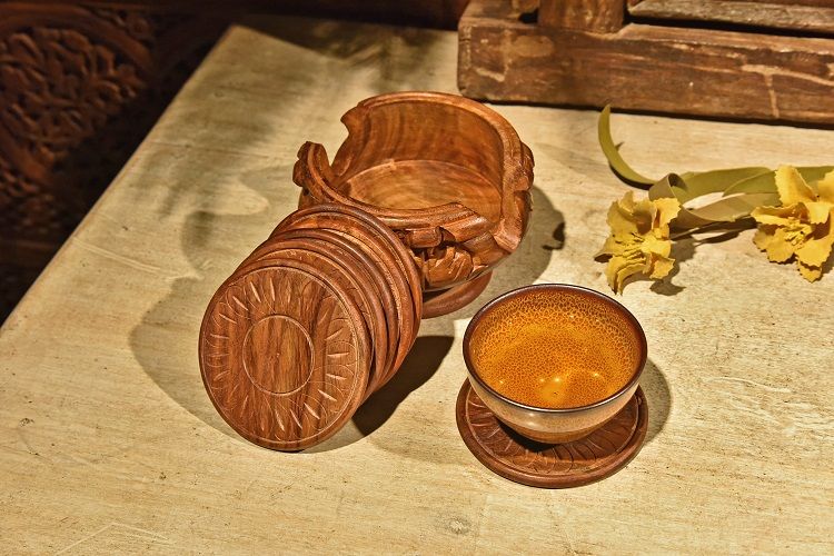 菩提木雕花杯垫细节图