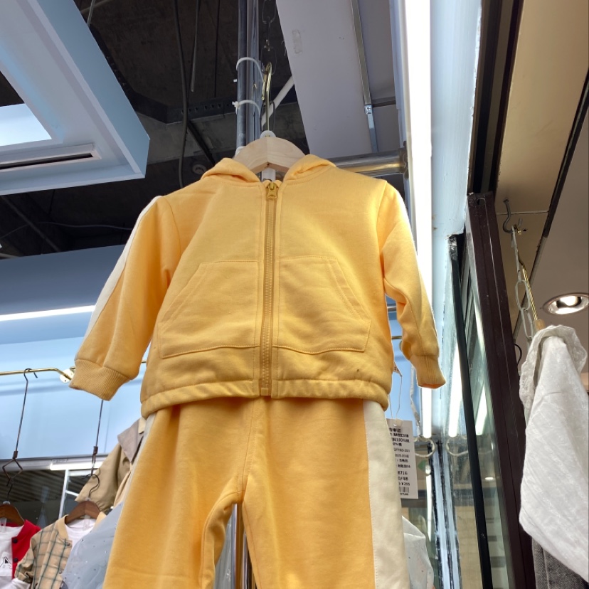 套装