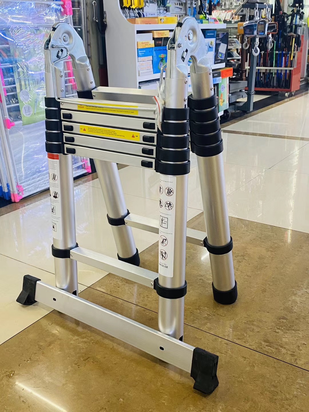 铝合金梯，伸缩梯，关节梯，单梯，两用梯，家用梯，梯子4.4m产品图