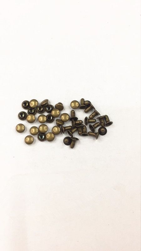 Factory direct sales of all kinds of cap studs, rivets, rivets, four-piece fasteners and air holes in stock detail image 1