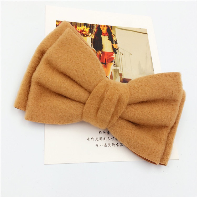 Korean headwear, hair clips, spring clips, rhinestones, bow clips, top clips, bangs clips, ponytail clips, versatile hair clips, and hair accessories undefined