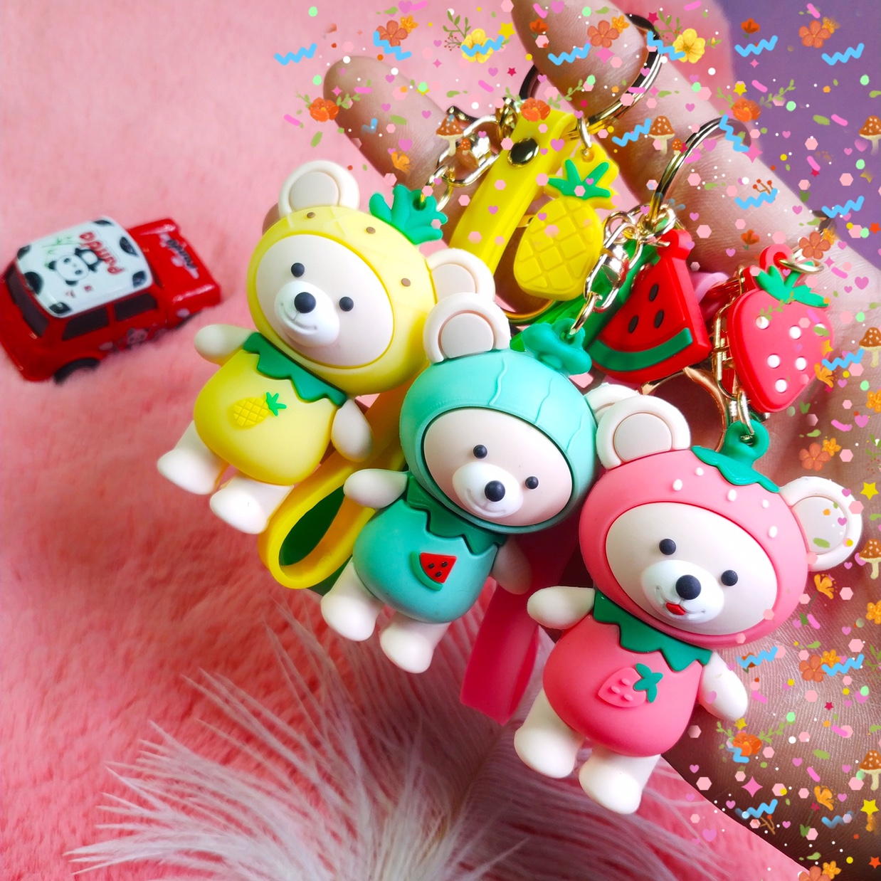 South Korea's new strawberry bear key chain women's car key chain women's bag key chain network red cute pendant thumbnail