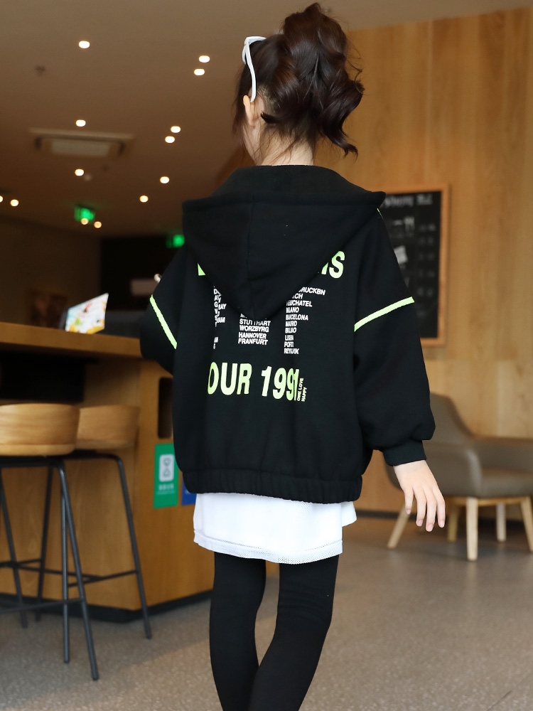 儿童装女童外套春秋装2020新款网红洋气女孩大童运动外衣韩版黑色细节图