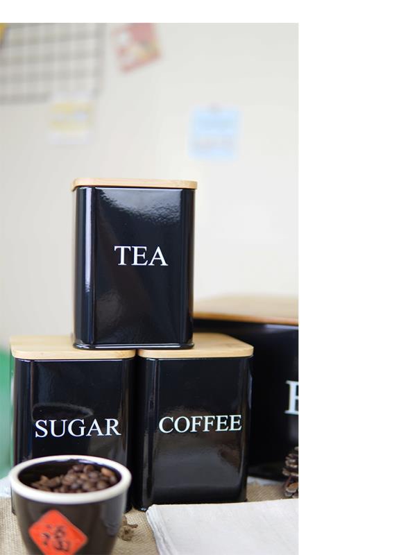 Eco-Friendly Design of Bread Box