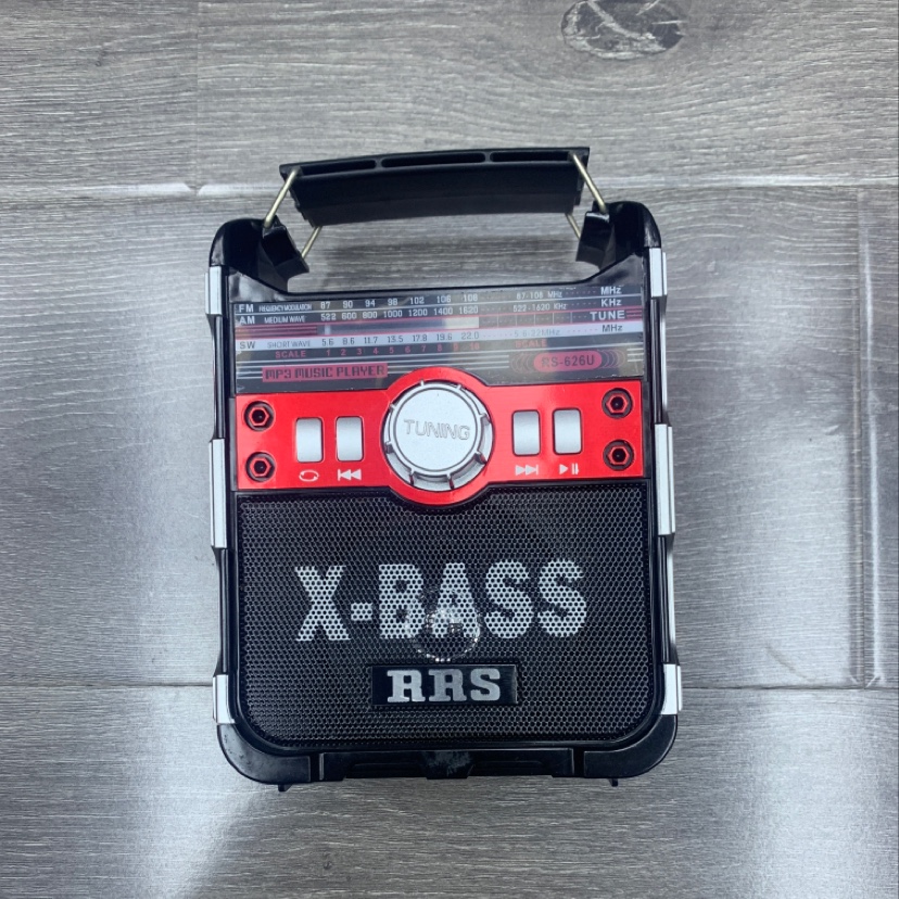 Portable speakers thumbnail