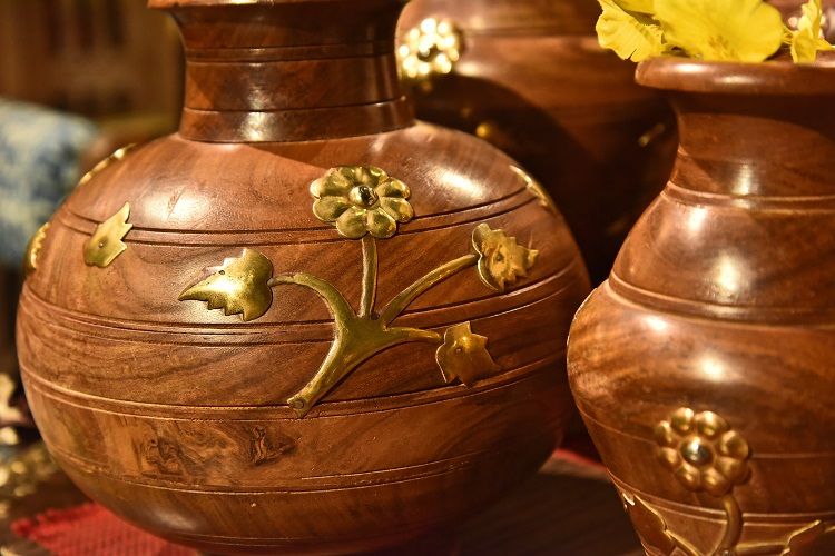 菩提木酒坛式嵌铜花瓶 小产品图