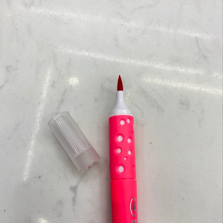 Fan-Feng 1010-36 Hole Color 36-Color Soft Head Watercolor Pen Application Scenario