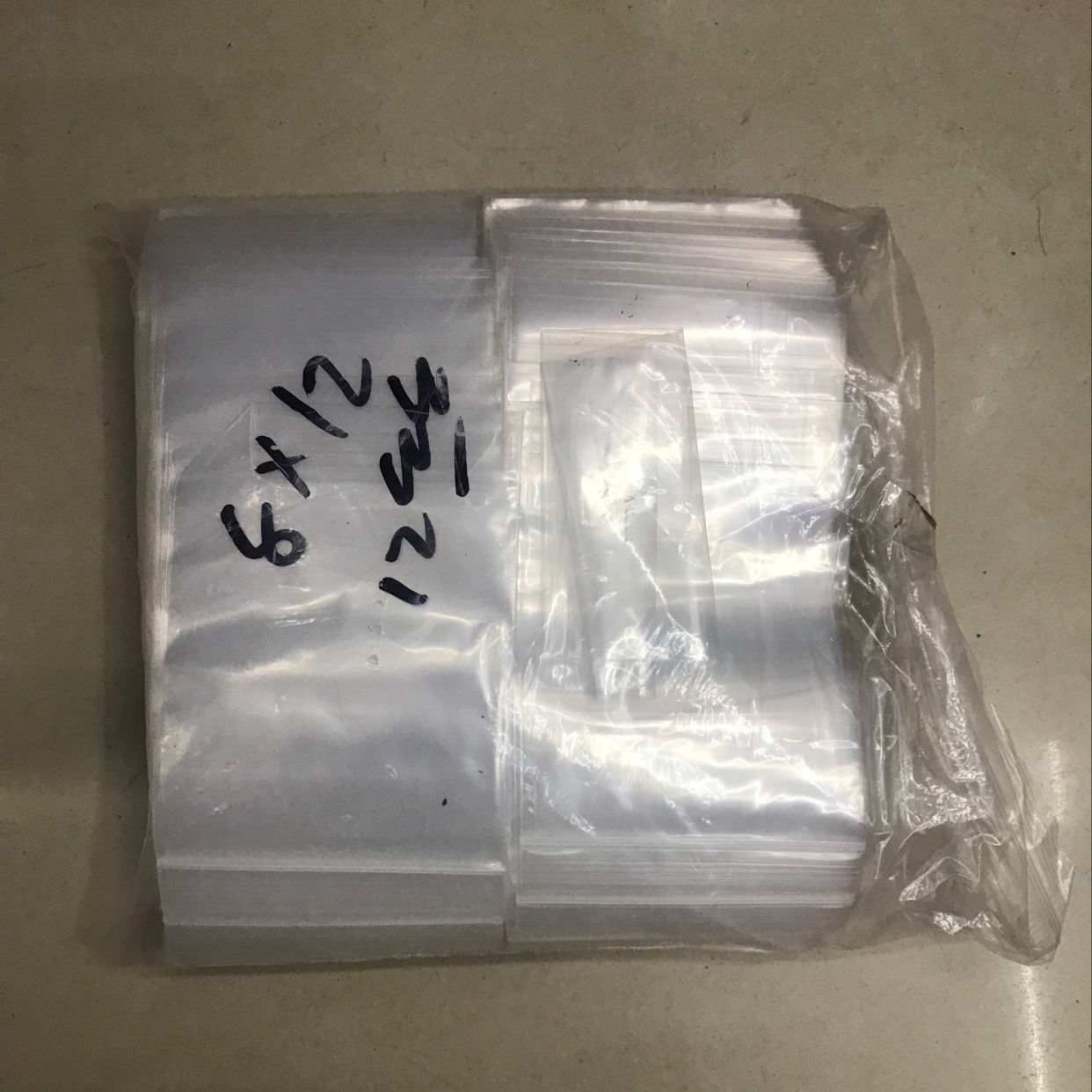 Self-sealing bag 6