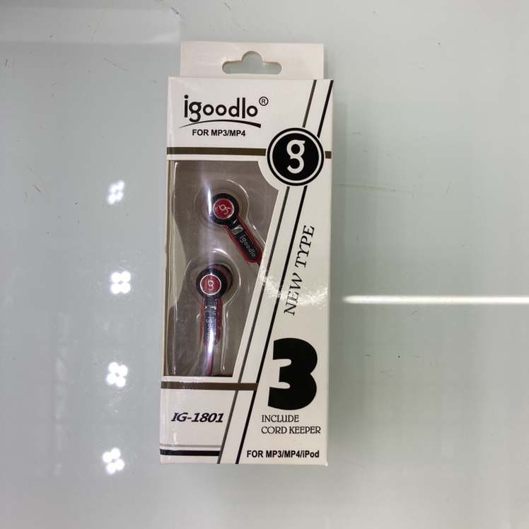 A headset for a headphone with a microphone and a Bluetooth headset