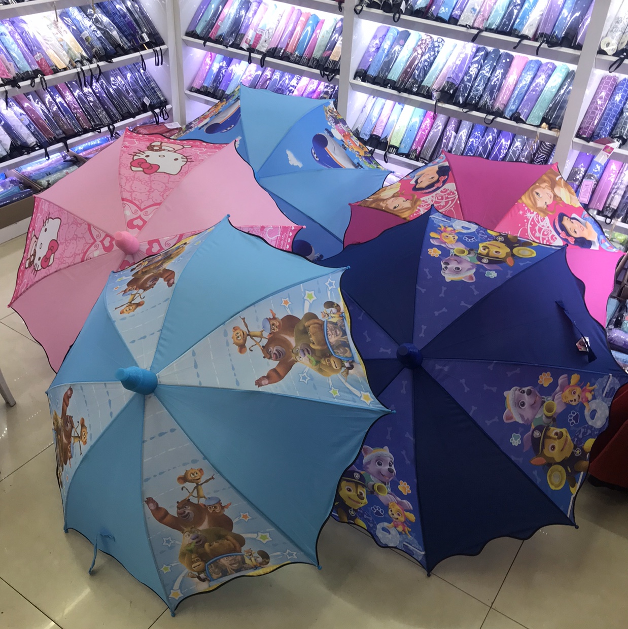 Flounces waterproof cover for children's umbrellas