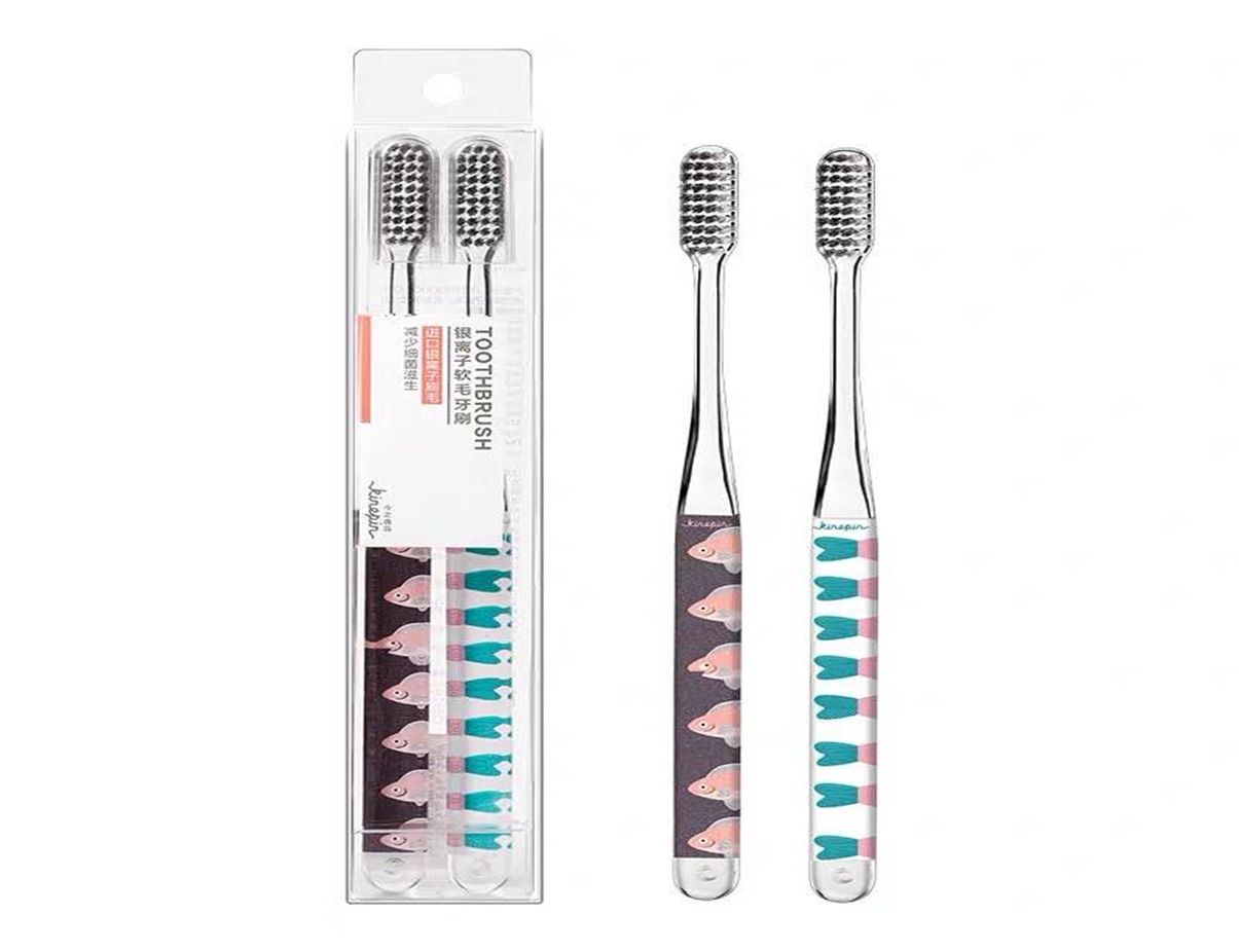 Yiwu Selection Silver ion toothbrush in two cases /35366 full figure