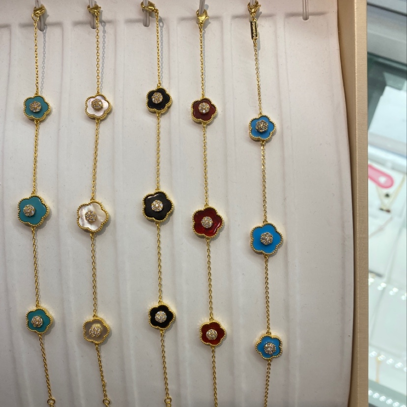 Copper and gold electroplated fashionable flower-shaped shell live-streaming bestseller, fashionable and simple details Picture