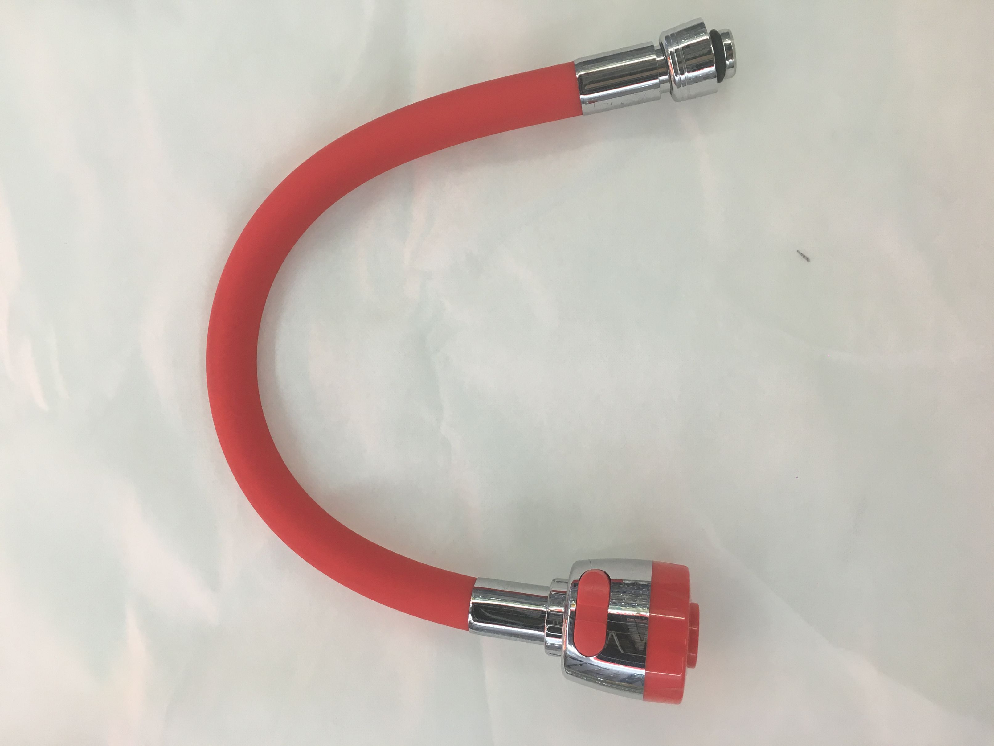 彩色万向管详情图1