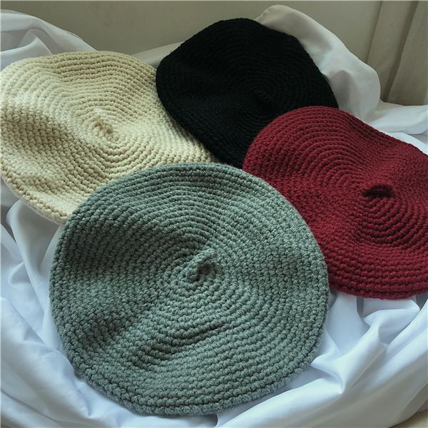 Hand-Woven Wool Beret Hat For Women Autumn-Winter Solid Color Vintage Art Painter Hat
