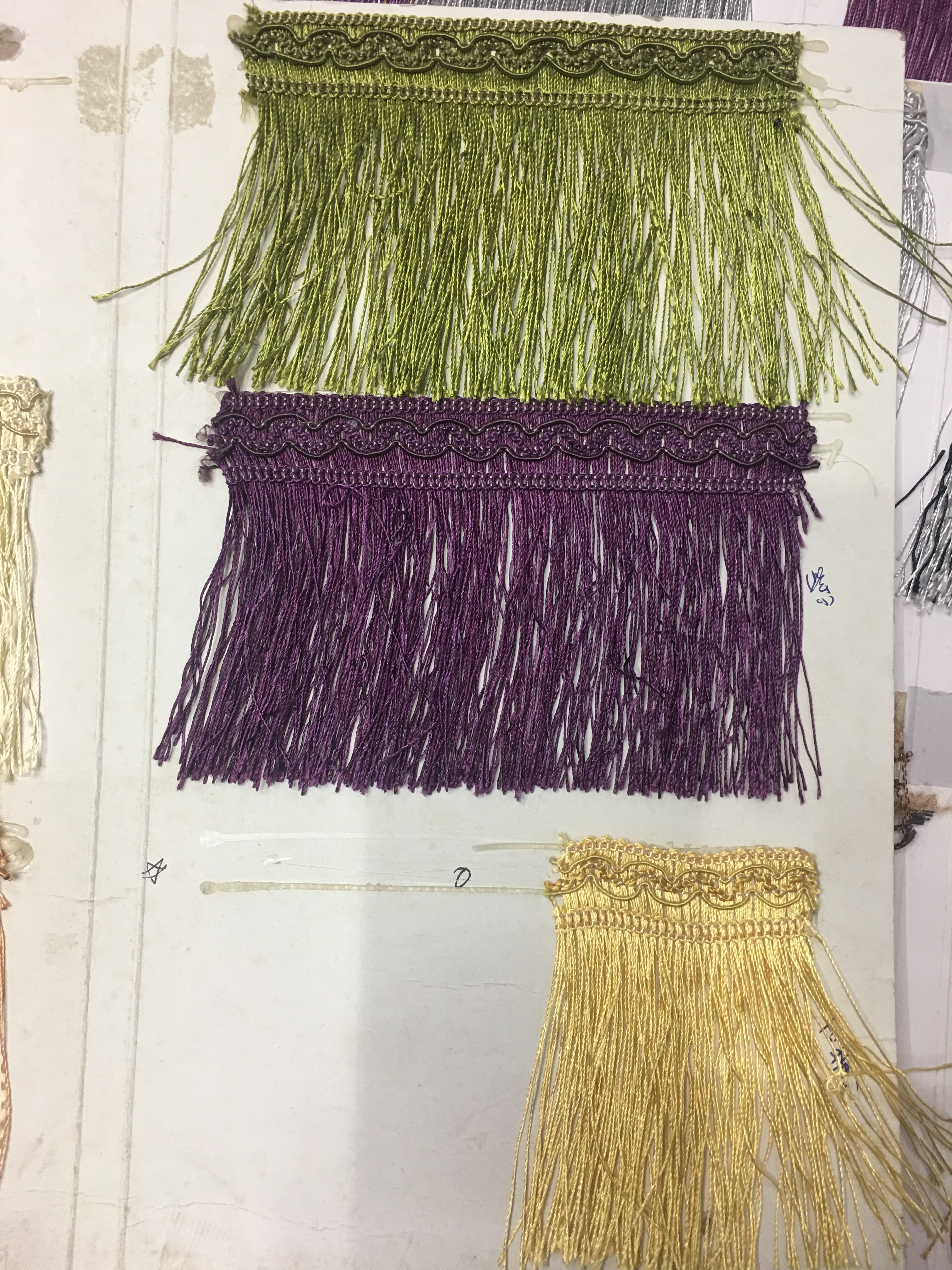 10 cm long whiskers details Picture