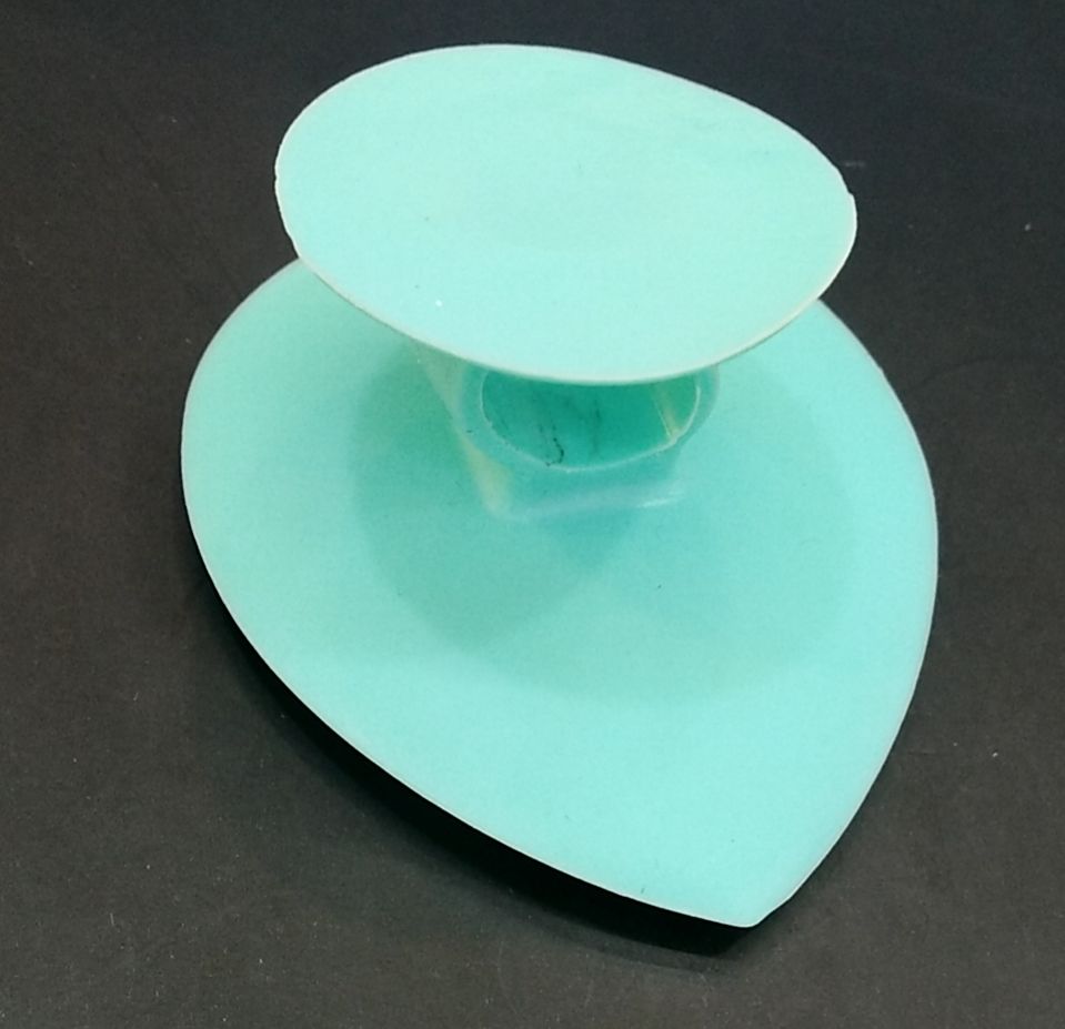 Large facial cleansing brush 80-70-25t with finger buckle, light green Specification image