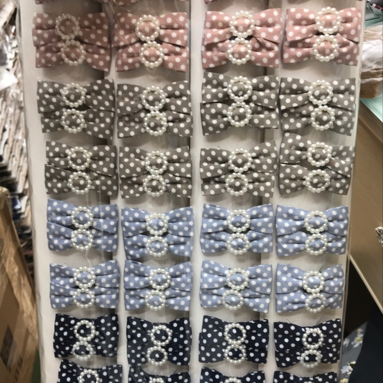 Korean version of fashion fabric bowknot round pearl dot clip