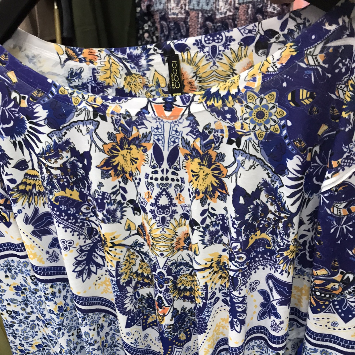 Women's long-sleeved thumbnail