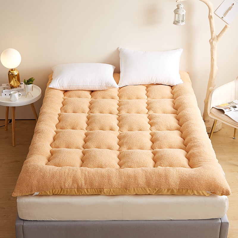 Wholesale plush soft mattress five star hotel three-dimensional thickened lamb down 10cm bedding student dormitory mat thumbnail