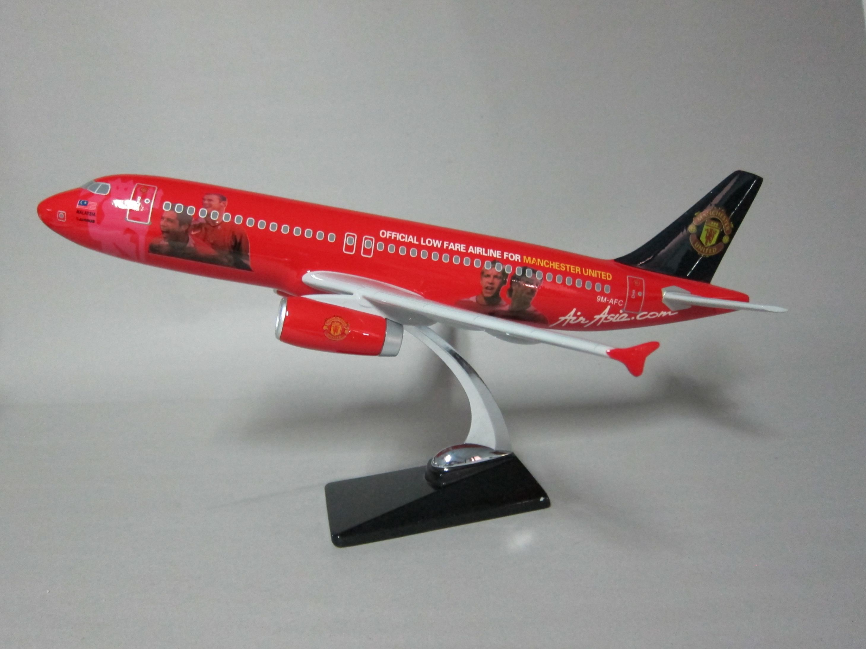 Model aircraft (47CM AirAsia A320 Manchester United Coating) synthetic resin model aircraft