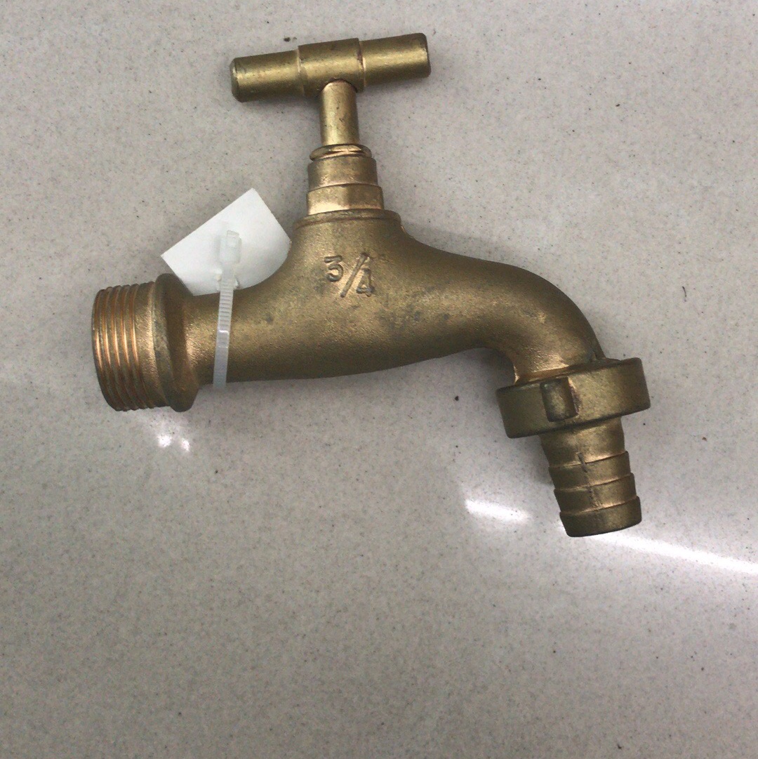 Zinc alloy nozzle nozzle