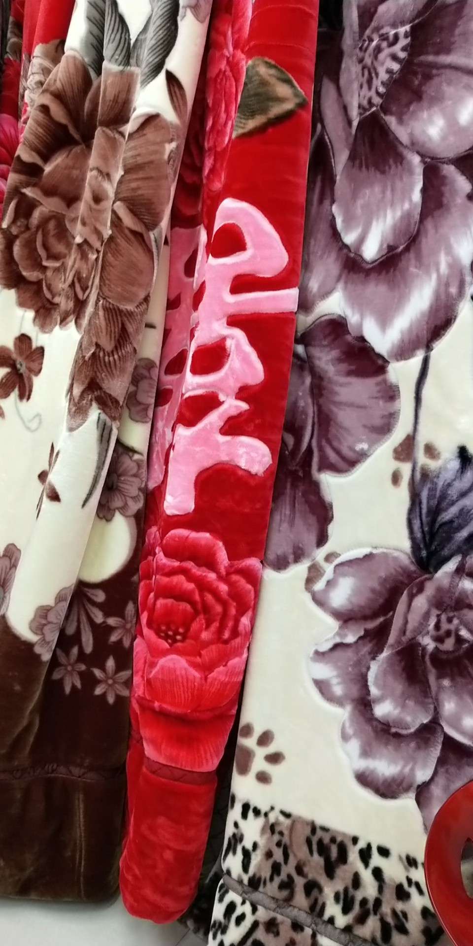 2021 New style factory direct sales wholesale best-selling adult blankets, Raschel blankets Specification image