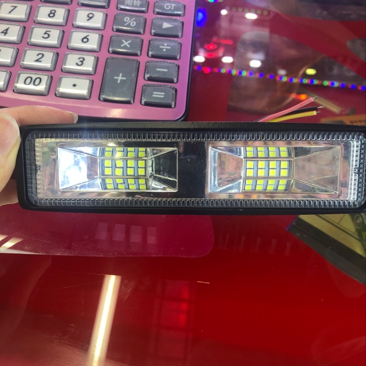 汽车工作灯一字形单色