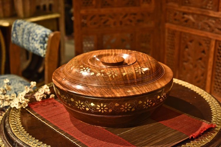 菩提木嵌铜圆形储物盒 小