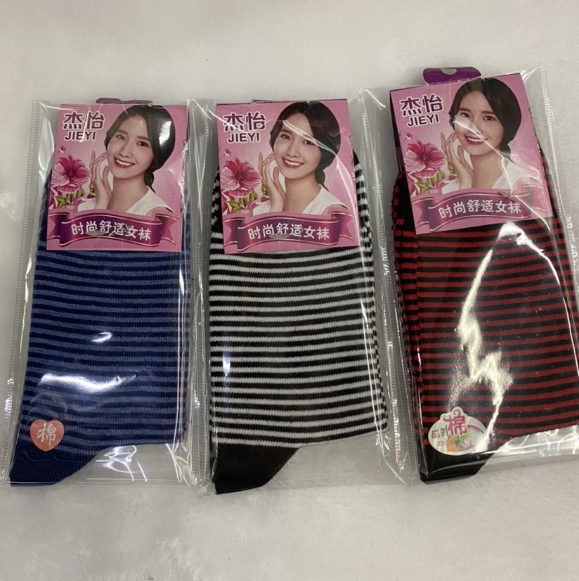 Jayi Lady socks 1 thumbnail