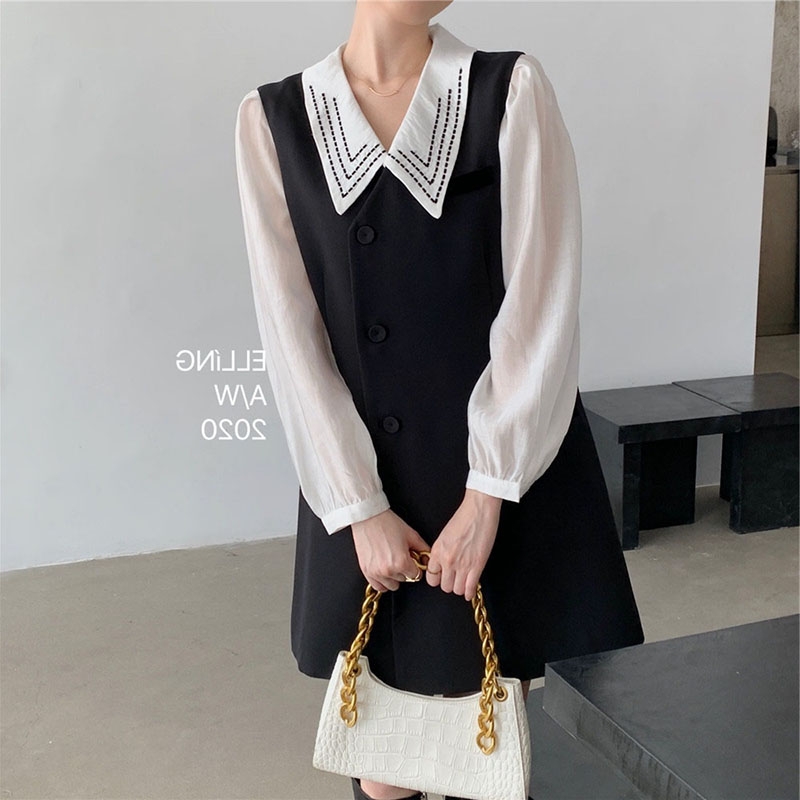 A two-piece Japanese-style gentle dress set for petite individuals that can be both salty and sweet, a new collection for early autumn 2020