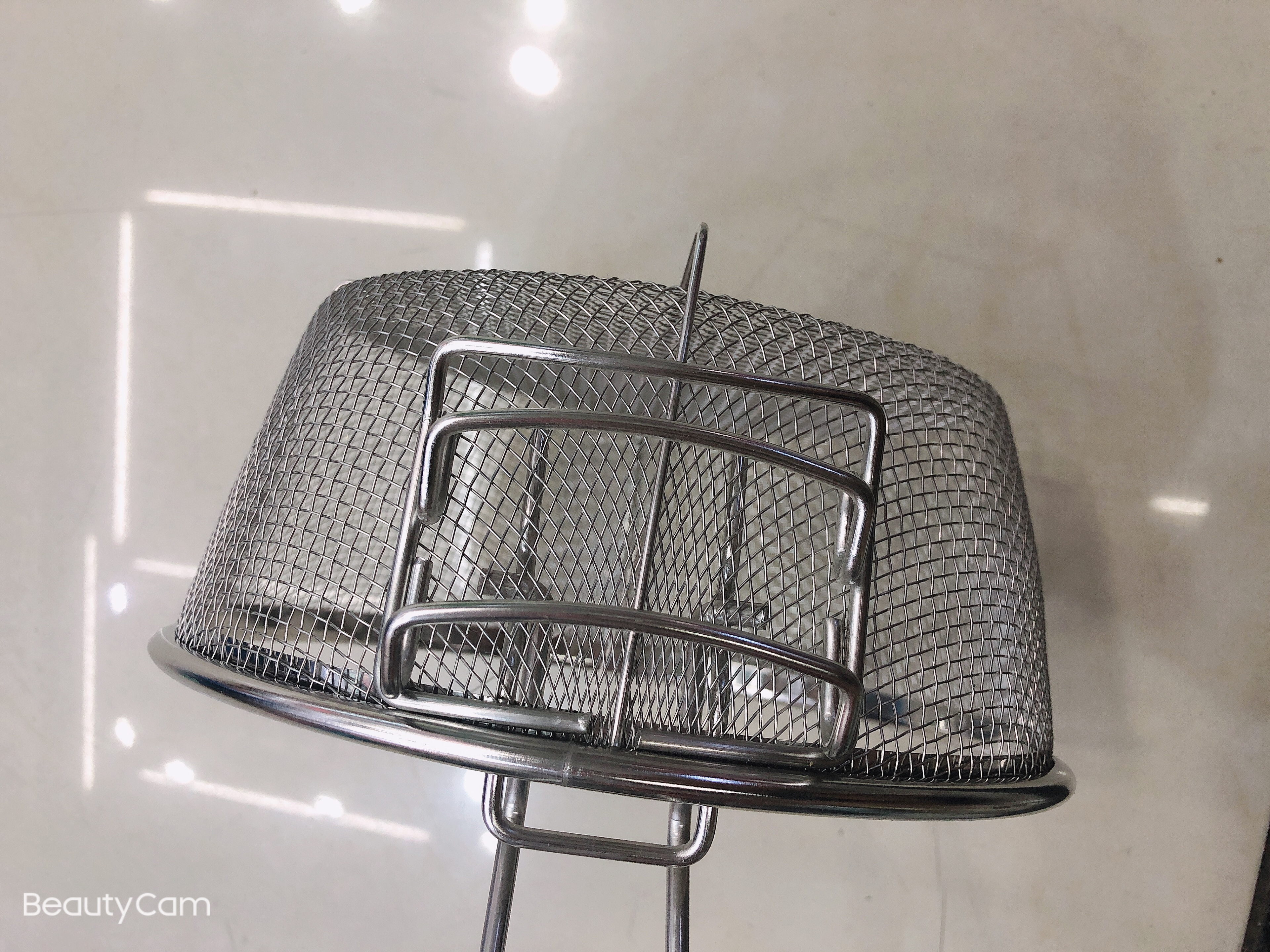 Steel-handled round frying basket Specification image