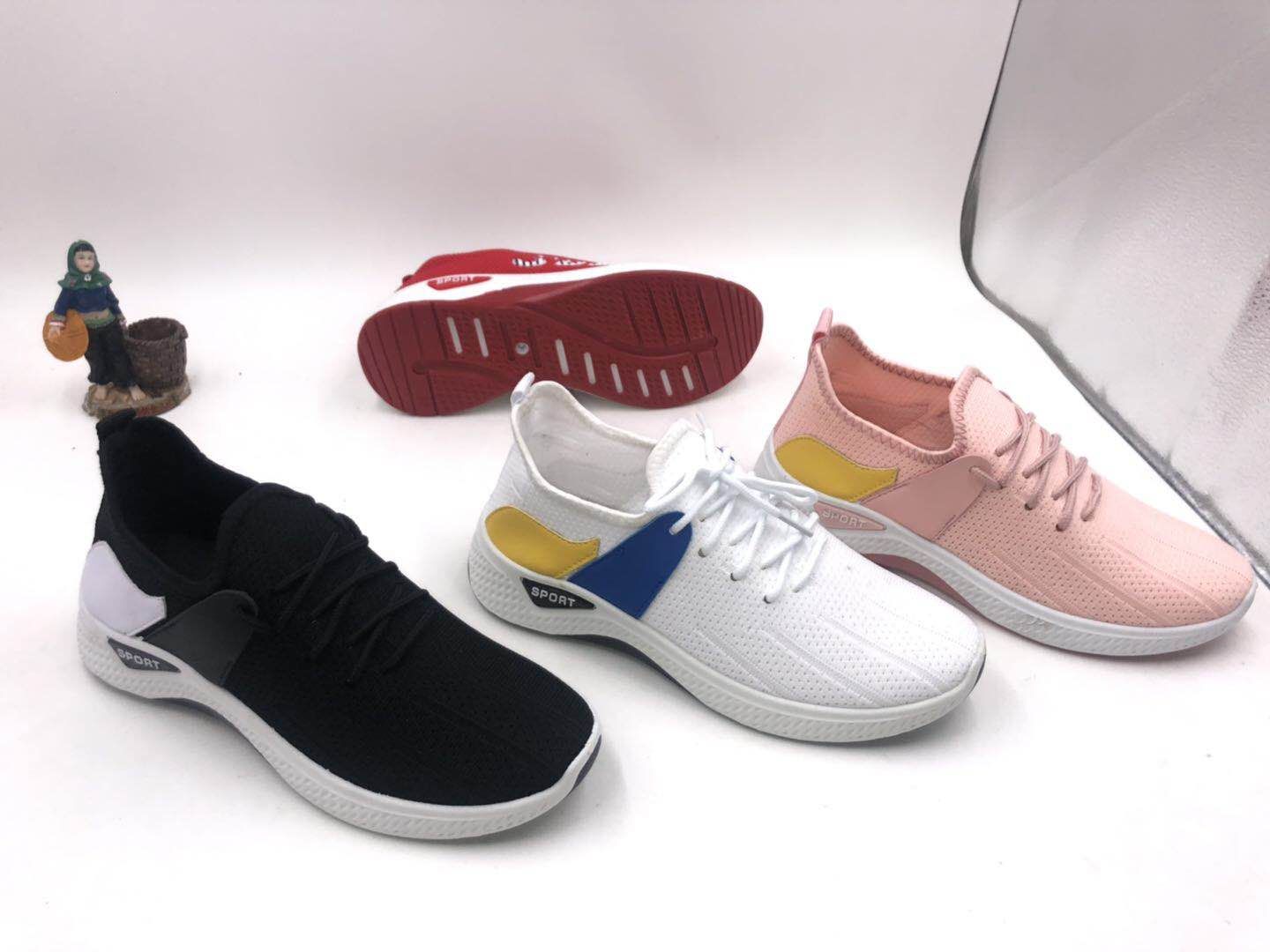 New women's shoes, casual sports shoes, fashionable shoes, color-blocked women's shoes, versatile and comfortable running shoes, breathable women's height-increasing shoes