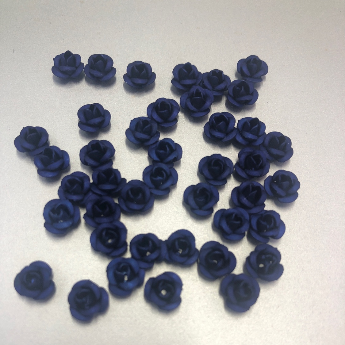 Yiwu Choucheng Ziying Accessories Store, 6mm Korean version three-petal rose, 37# color