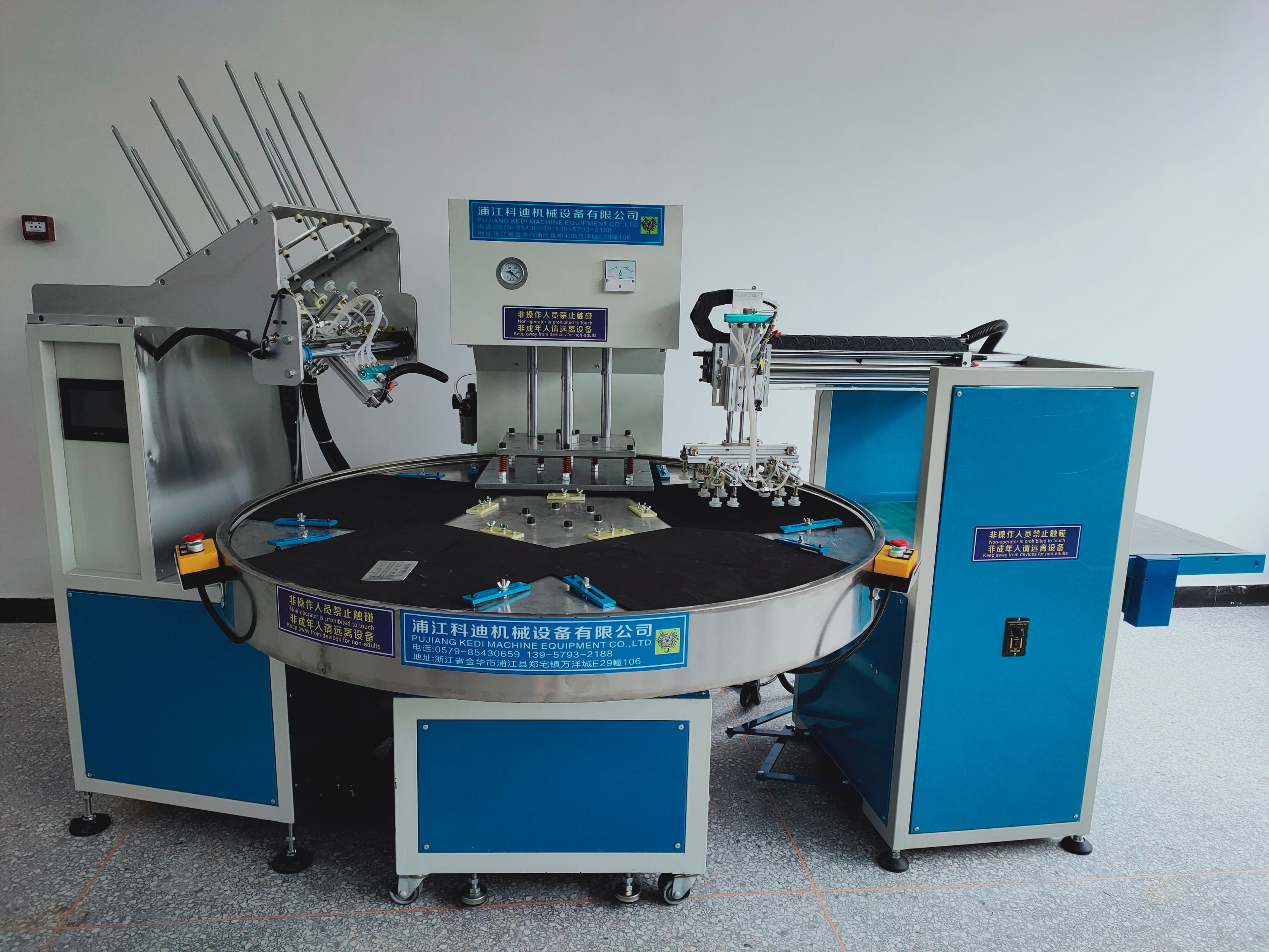 Factory direct sales of automatic vacuum forming sealing machines details Picture