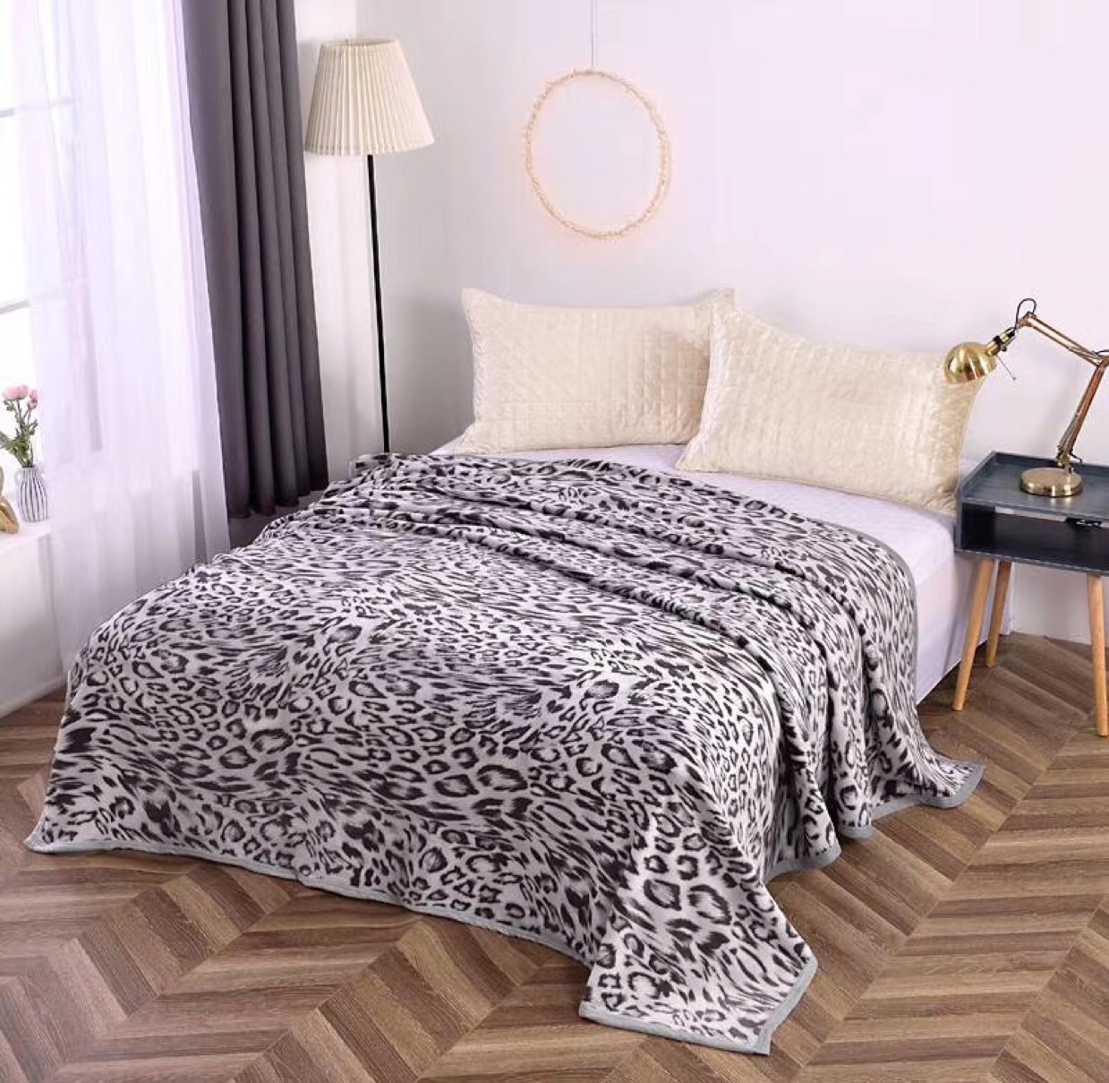 折边毛毯200x230CM:超柔产品