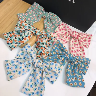 Garden Style Floral Cute Top Clip