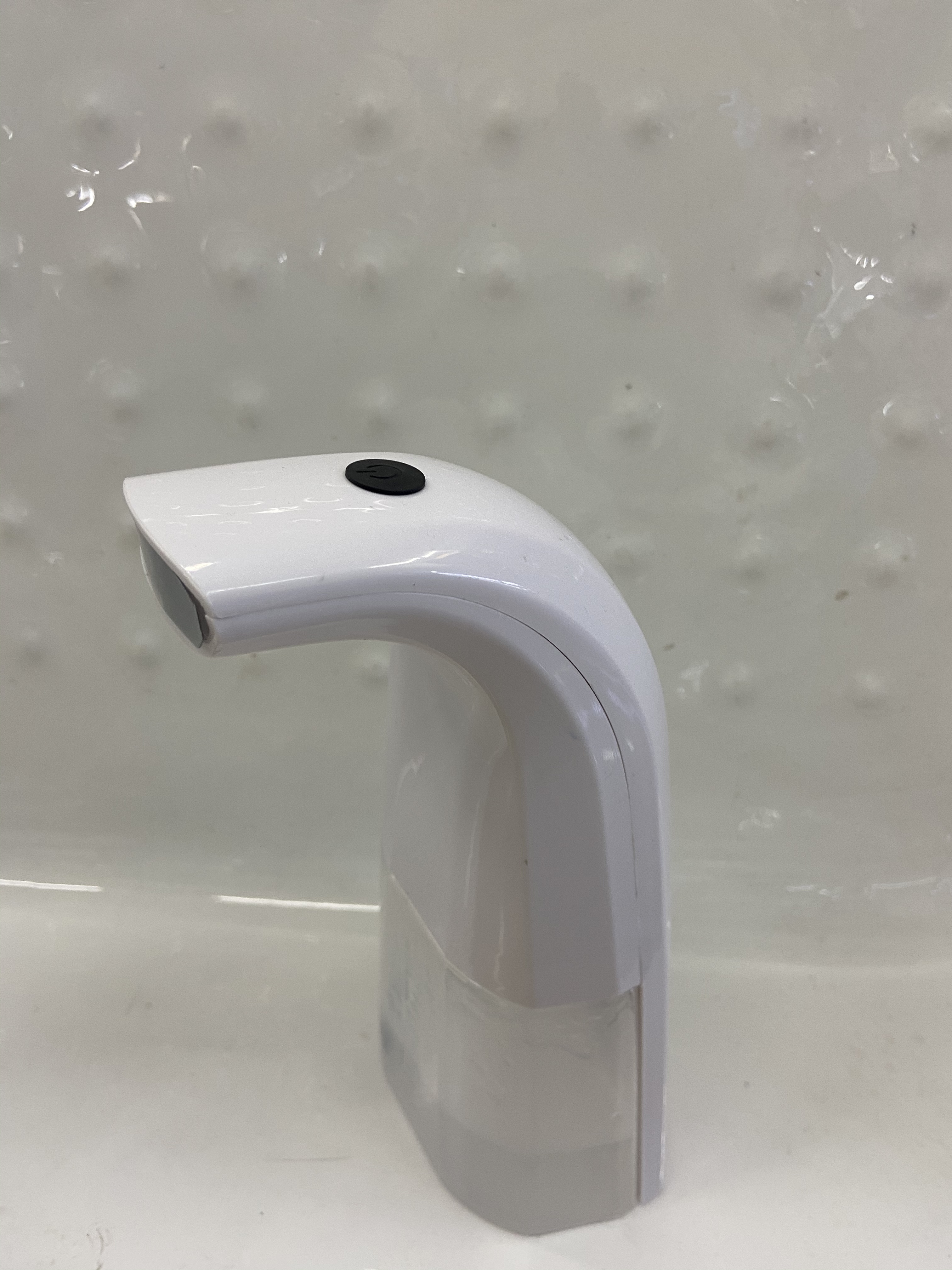 感应皂液器泡沫液体产品图