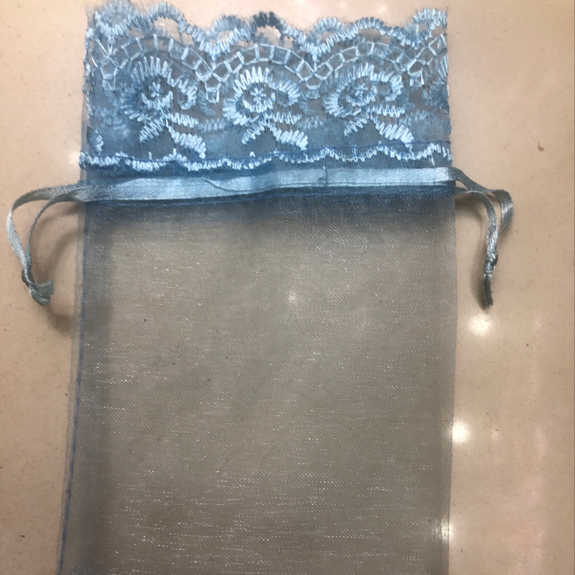 10*15 birthday gift packaging bags, drawstring bags, candy bags, flower-edge bags, gift bags