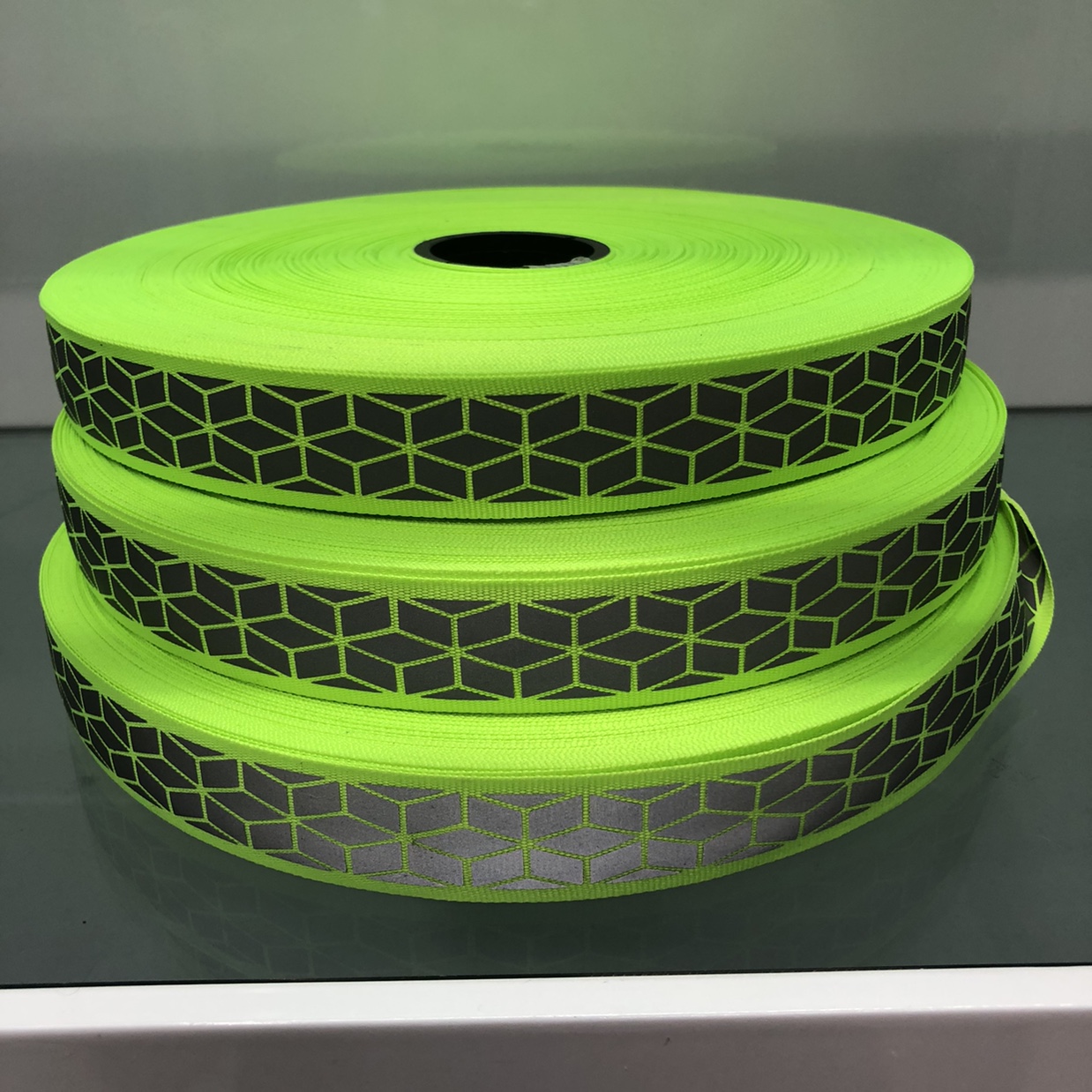 反光印花织带 反光布 反光膜 反光开线 反光材料