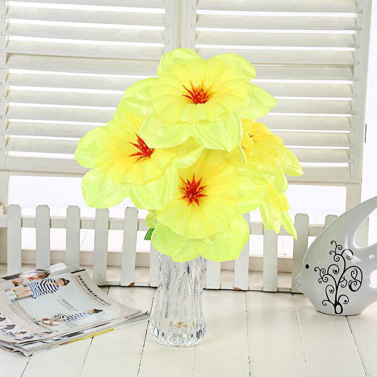 Factory direct sales of artificial flowers, fake flowers, wholesale and customization of artificial daffodils in bud for home living room decoration, silk flower bouquets Specification image