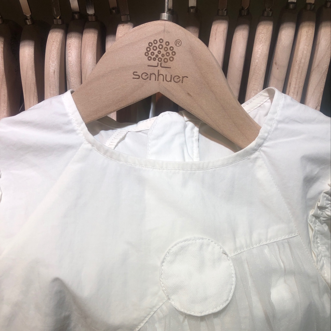 Children's short-sleeved shirt 4 details Picture