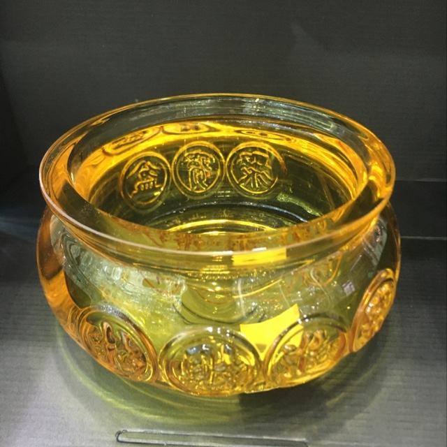 Crystal treasure basin, incense burner, large quantity, price negotiable