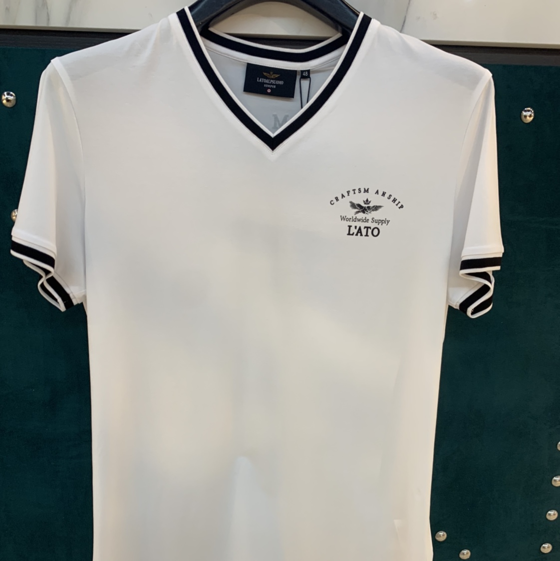 Round-neck short-sleeved shirt 10053