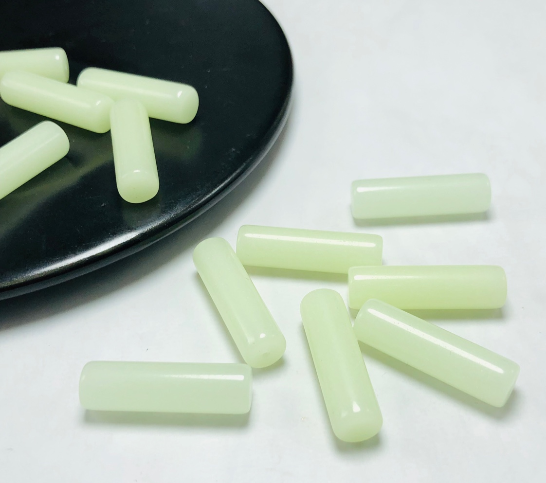 夜光石圆柱吊坠 夜明珠发光石挂件挂坠 男女款百搭饰品礼品