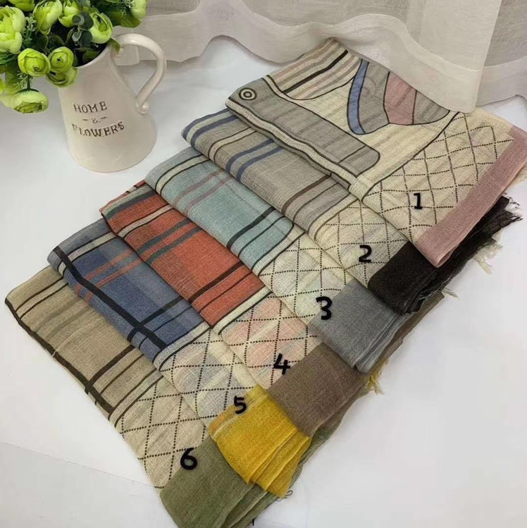 Cotton And Linen Printed Silk Scarf Small Square Lady Silk Scarf Spring And Summer New Winter Fashion Trend Comfortable Explosion Korean Version Simple Retro Small Fresh Generous Ladies Scarf